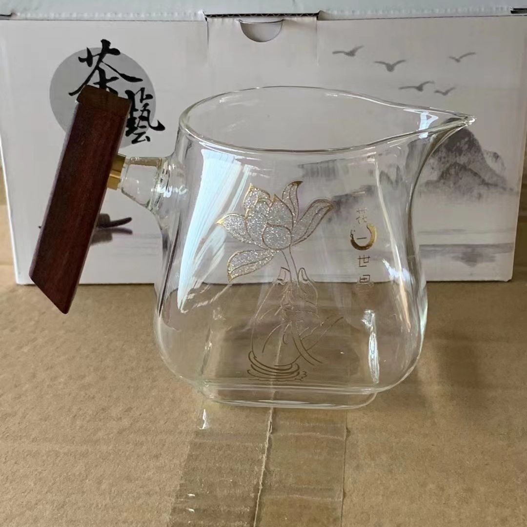 玻璃公道杯木把透明方底公杯家用大容量高硼硅玻璃茶海分茶公道杯详情图4