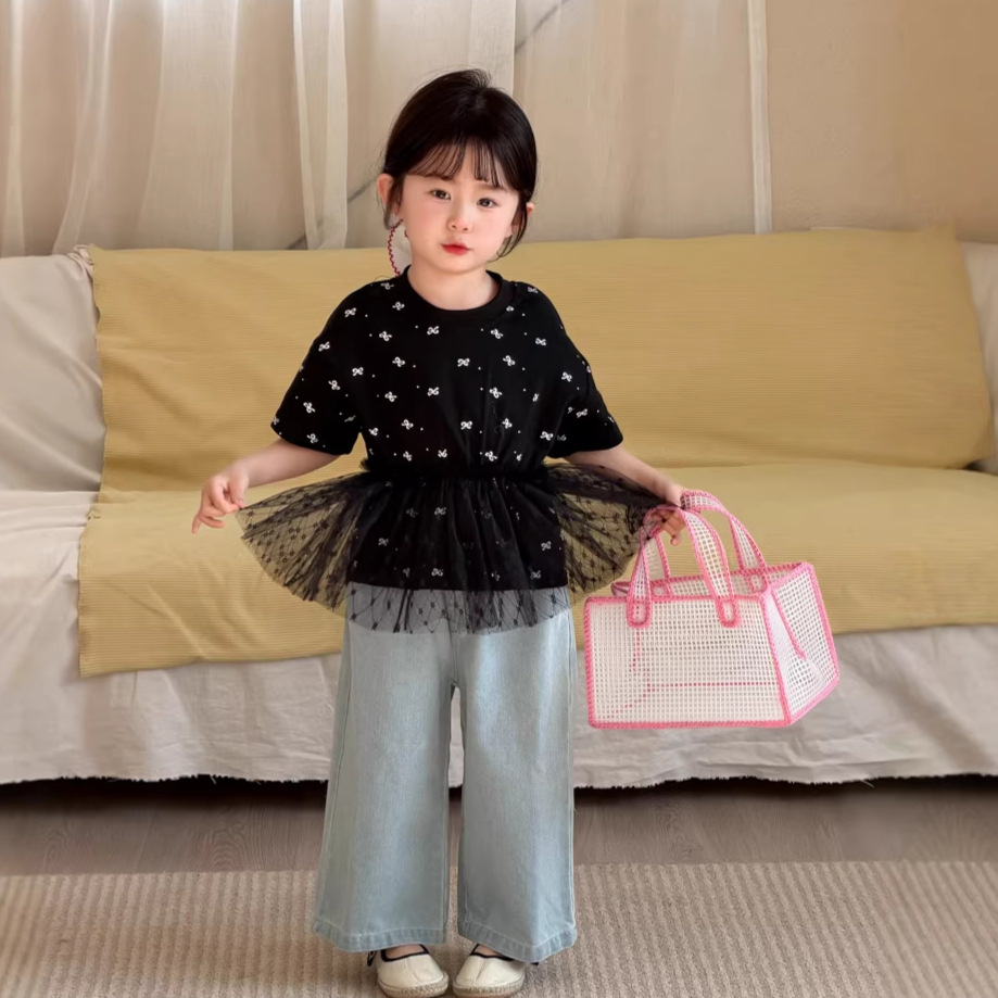 Moli Family Girls' Korean-style patchwork fabric short-sleeved full-printed bow T-shirt, children's fashionable short-sleeved top, baby T-shirt Specification image