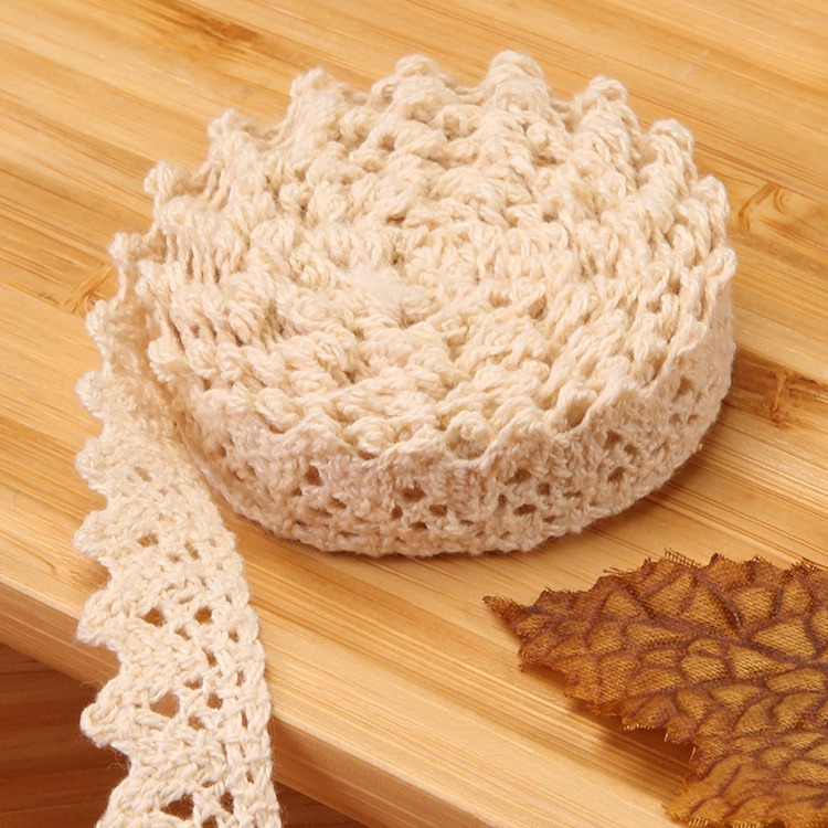 Handmade diy decorative lace ribbons with hollowed-out lace, clothing, tablecloths, curtains, fabric materials, cotton thread, lace edges Application Scenario