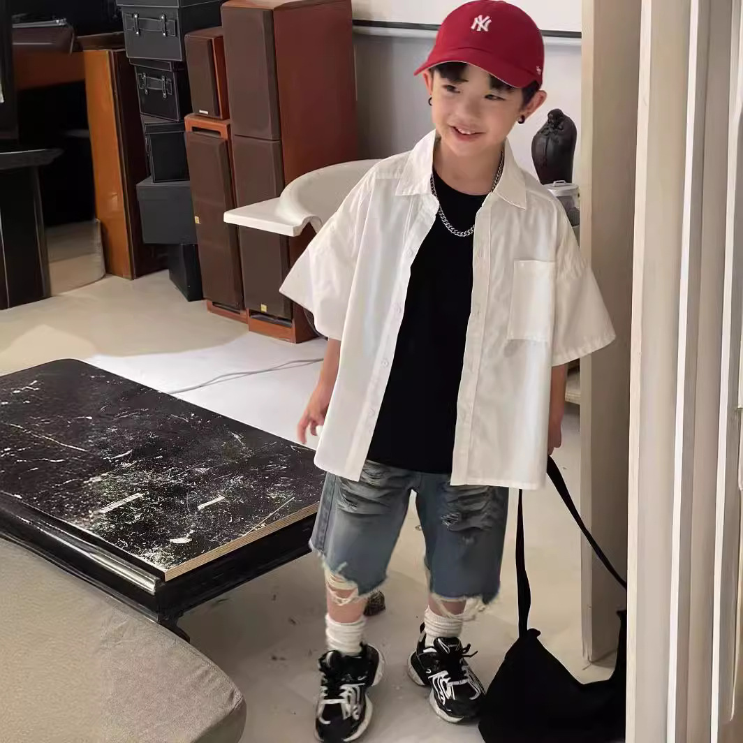 24 Summer New Korean children's clothing for kids and boys: Soft washable cotton short-sleeved white shirt with letter printing Specification image