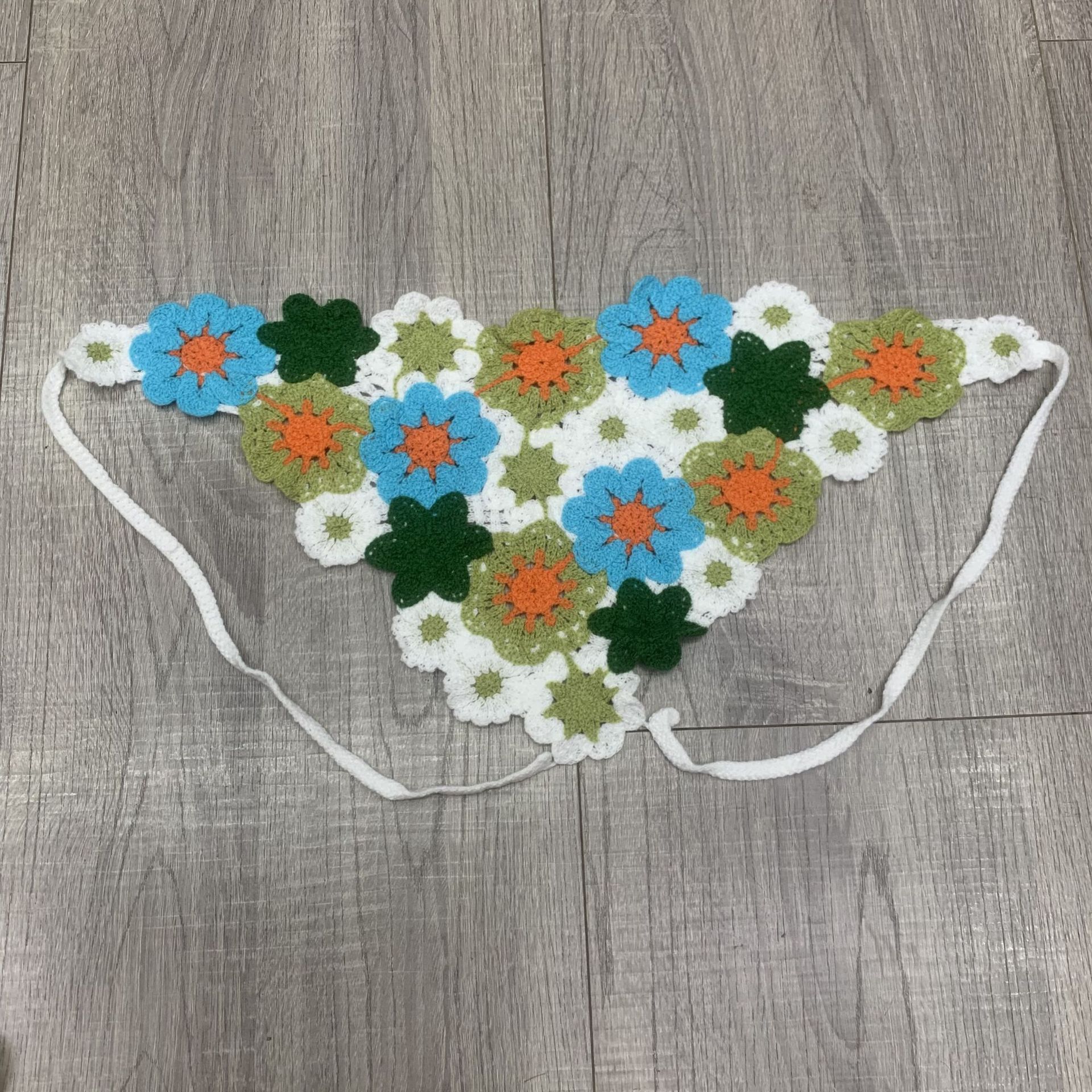 Crochet headscarf, triangular scarf, cute style girls' scarf, woven tie headscarf, dopamine Korean version factory direct sales wholesale details Picture