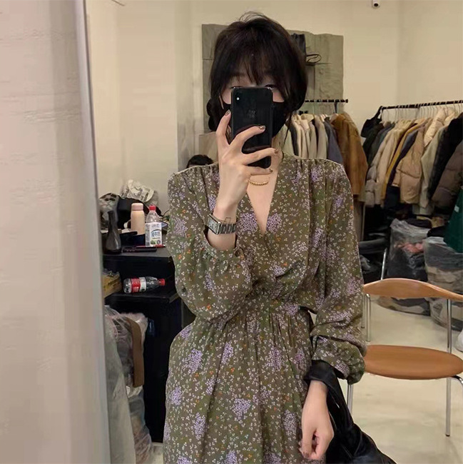 2023 Spring New South Korea Dongdaemun Vintage Light Flower Strap Shou Waist Long Sleeve V-Neck Dress details Picture