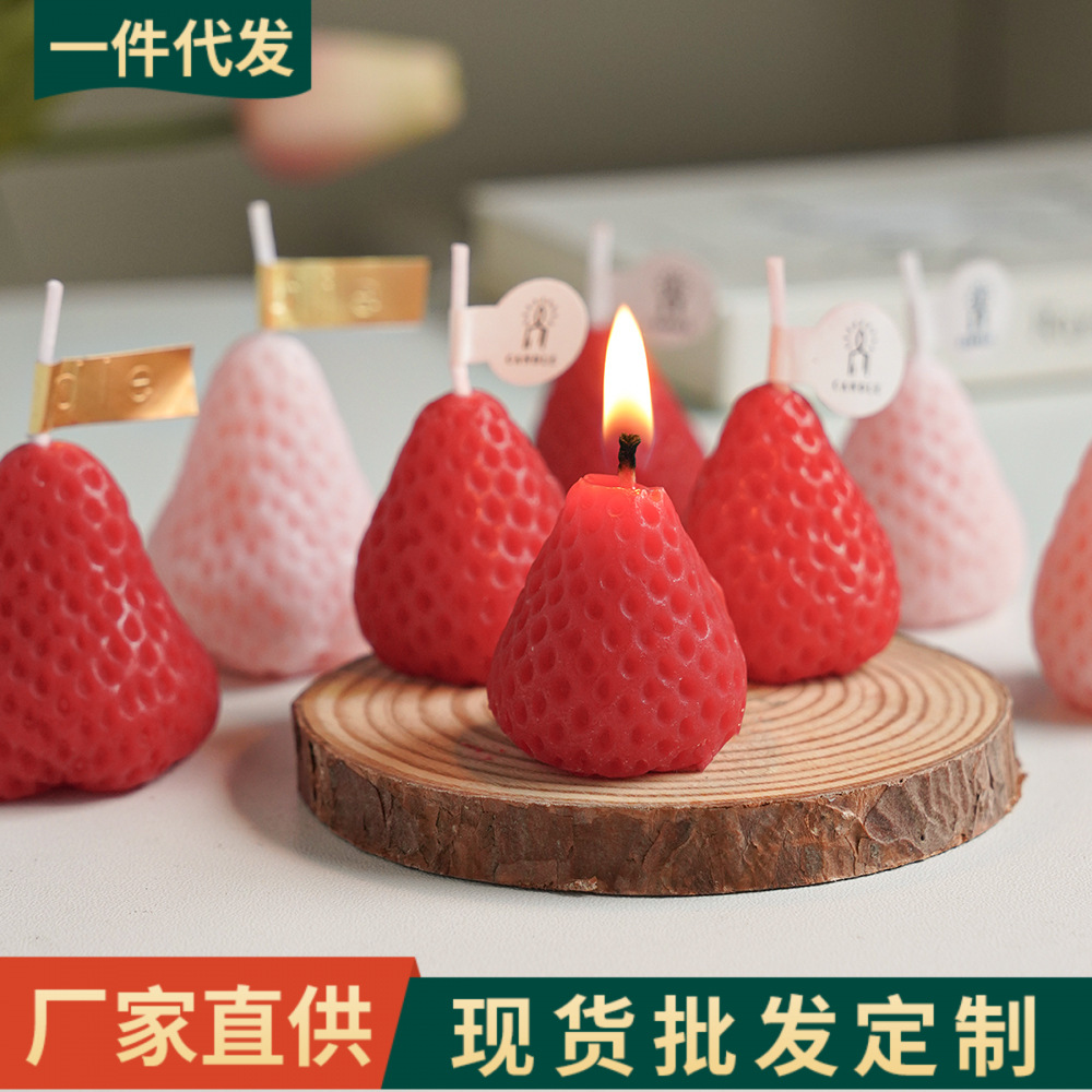 大豆蜡草莓香薰蜡烛批发可爱创意生日伴手礼手工仿真香氛造型蜡