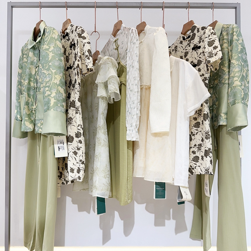 新中式品牌撤柜女装尾单清货衣服批发货源专柜一手货源实体直播