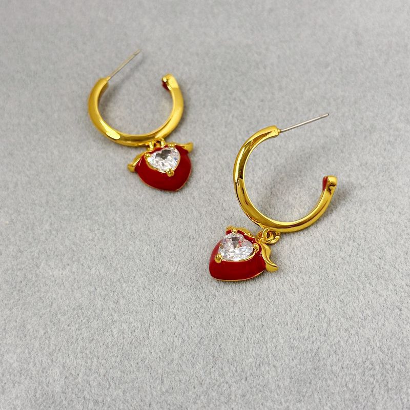 South Korea Advanced New Fashion Light Luxury Style C-Word Earrings Red Love Earrings Inlaid With Pick Stone Temperament Female Earrings details Picture