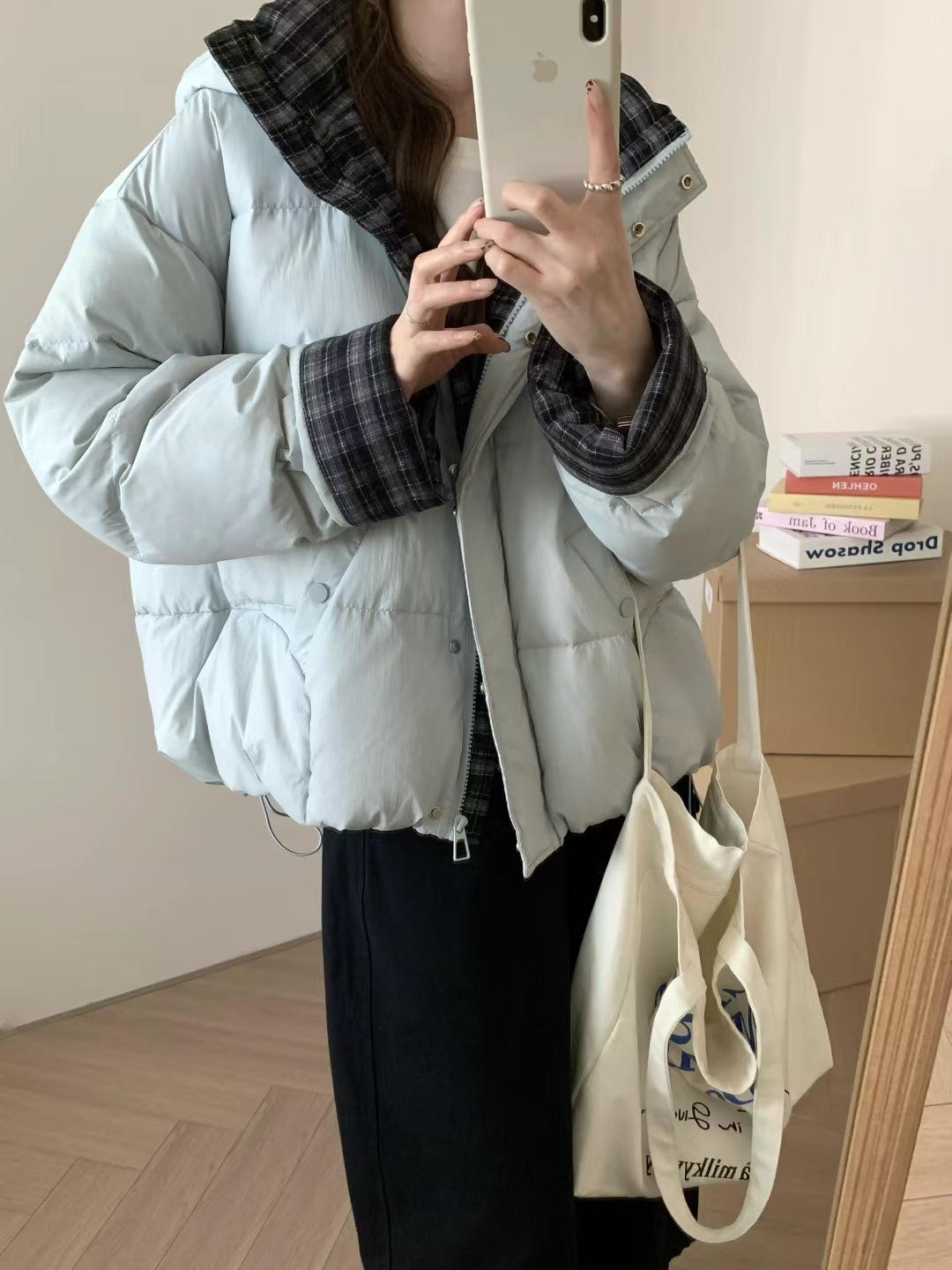 2025冬季新款拼接格子白鹅绒服女士短款连帽加厚外套宽松面包服详情28