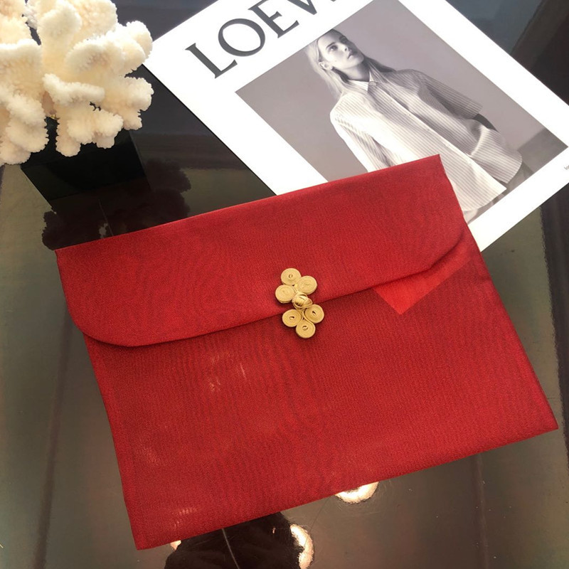 Spot Manufacturers Cloud Three Yarn Scarf Scarf Pan Buckle Yarn Bag Cheongsam Storage Bag Dust-Proof Organza Envelope Bag Specification drawing