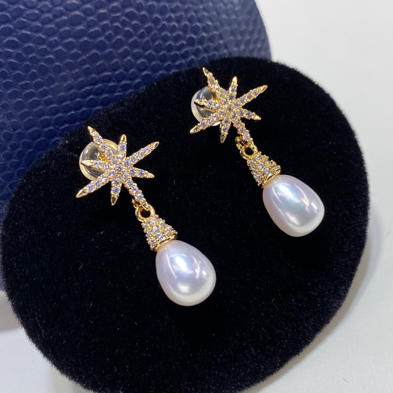 耳环女长款气质/耳饰女长款气质/饰品女长款气质/饰品/耳钉白底实物图