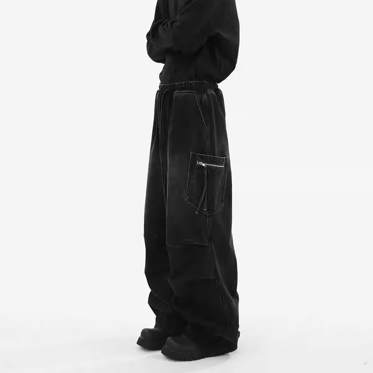 FUIV American retro men's and women's pleated large pocket loose pants, straight-leg washed high street wide-leg workwear jeans details Picture