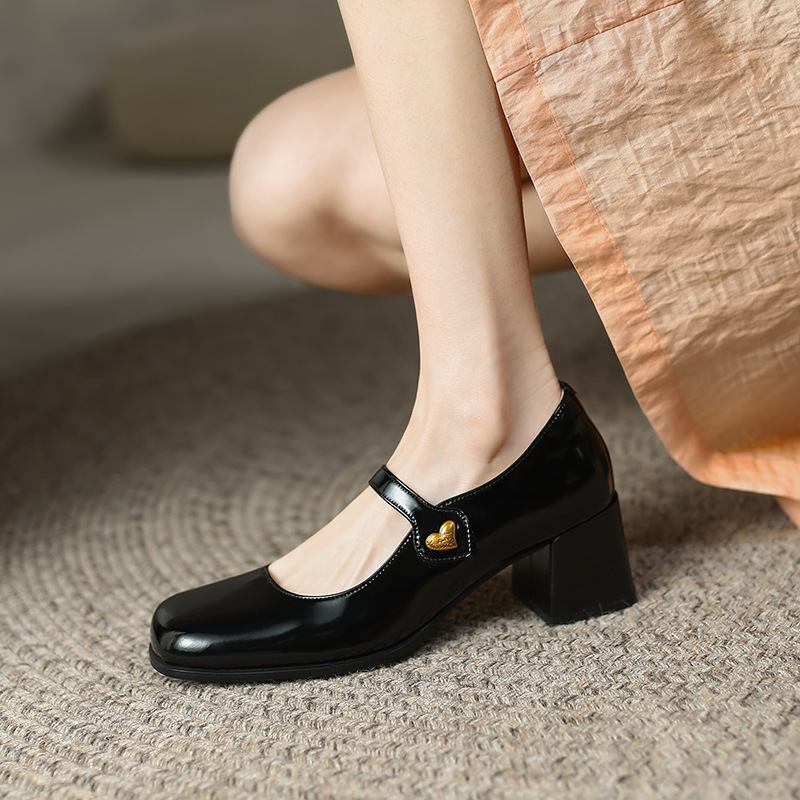 Mary Jane Women's Shoes New Square Head Black Small Leather Shoes Thick Heel Retro High Heels Small Niche Shallow Mouth Single Shoes Female Autumn Style Application Scenario