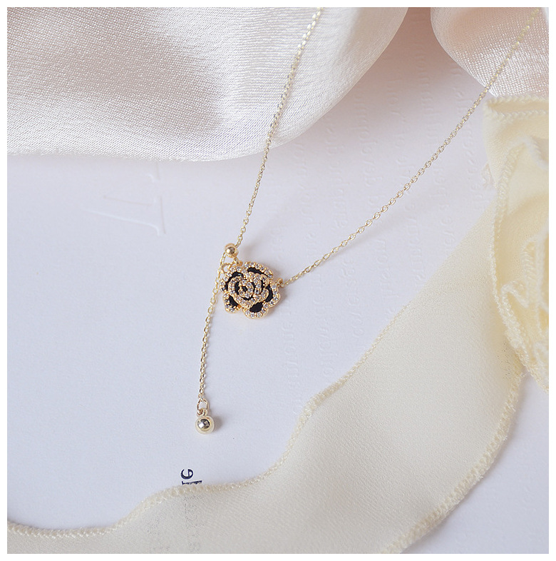 抖音爆款抽拉式山茶花镶钻仙女项链轻奢小众设计简约时尚锁骨链韩薇饰品