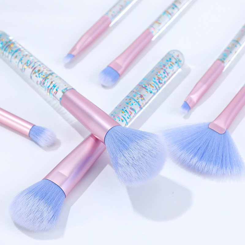 New 7-piece Iridescence makeup brush set, a complete set of loose powder contour eyeshadow makeup brushes, fashionable and portable beauty tools Application Scenario