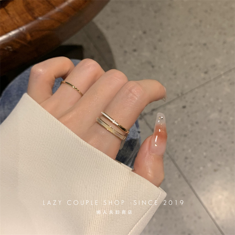 A light luxury mother-of-pearl double-layer plain ring ring that accentuates a slender hand and exudes a sense of sophistication. It features a unique and trendy open ring design on Instagram for women Specification image