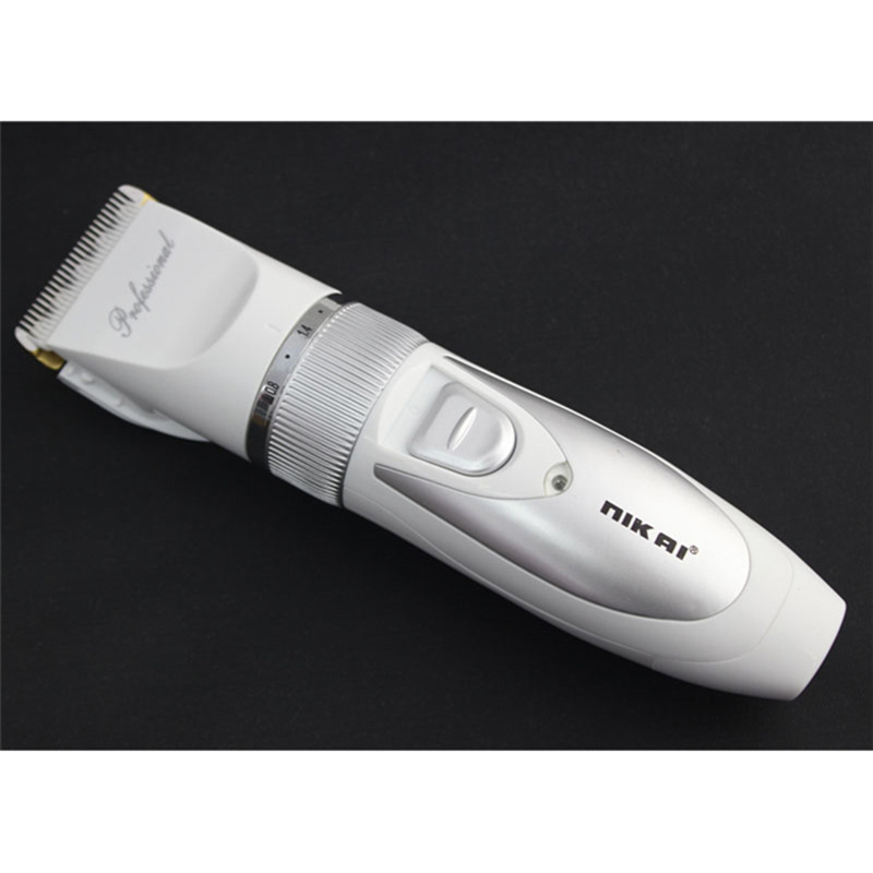 Simple automatic hair clipper, rechargeable household baby hair clipper, universal intelligent electric clipper wholesale Application Scenario