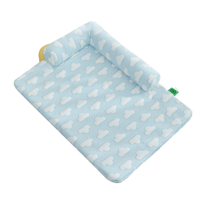 Summer thickened cloud ice silk dog bed, small and medium-sized dog mat bed, dog sleeping ice pad, cool and breathable cat bed Item Picture