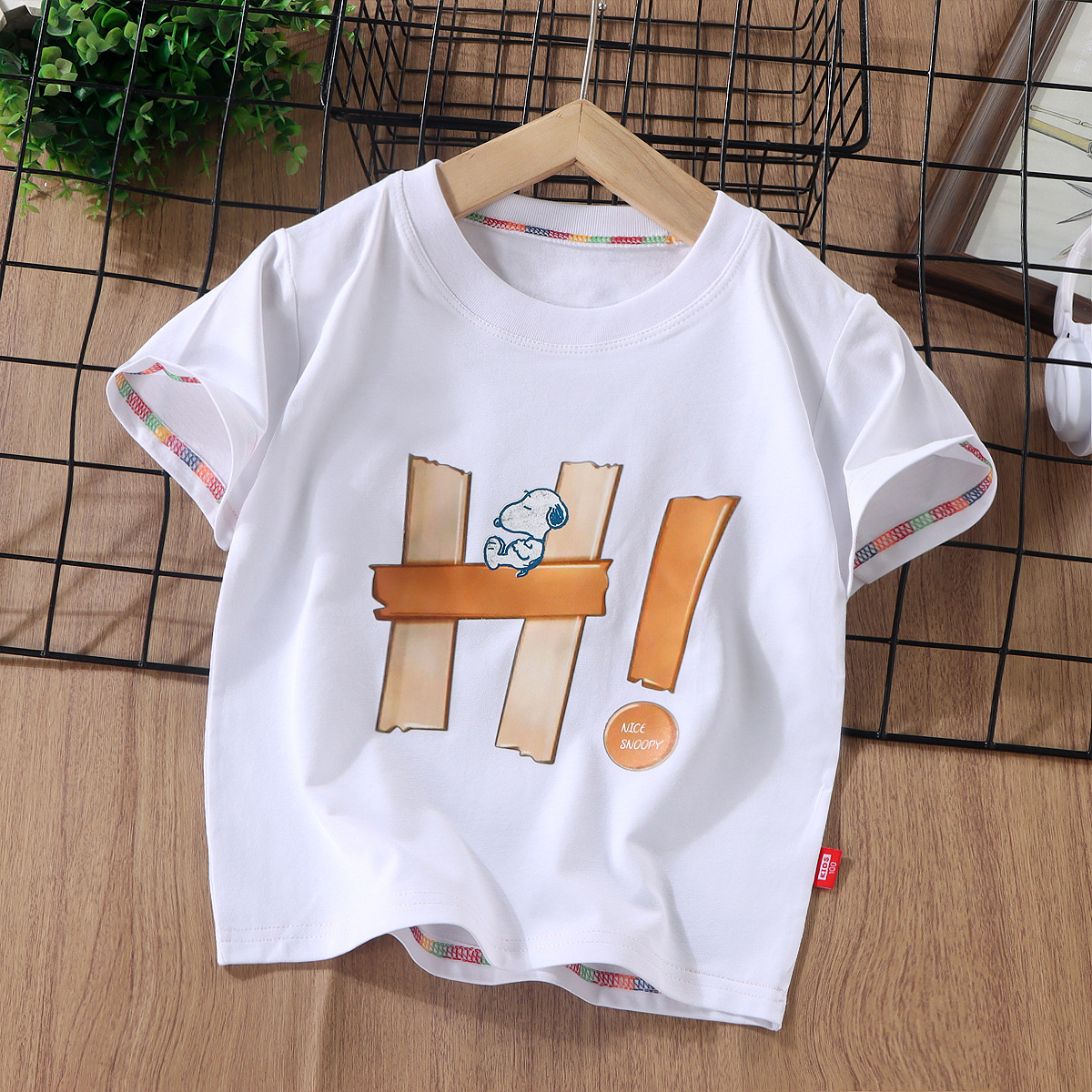Snoopy Authentic Children's Wear 2024 Summer New Cotton Short-Sleeved Summer T-Shirt For Boys And Girls Casual Top T-Shirt details Picture