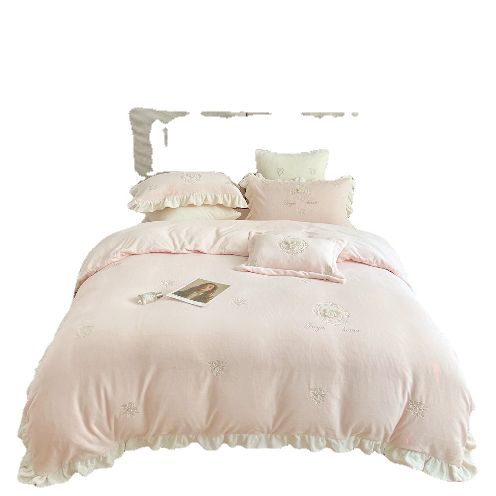 Autumn And Winter Warm Baby Fleece Bed Sheet 4-Piece Maiden Heart Camellia Embroidered Thick Coral Fleece Bed Cover Item Picture