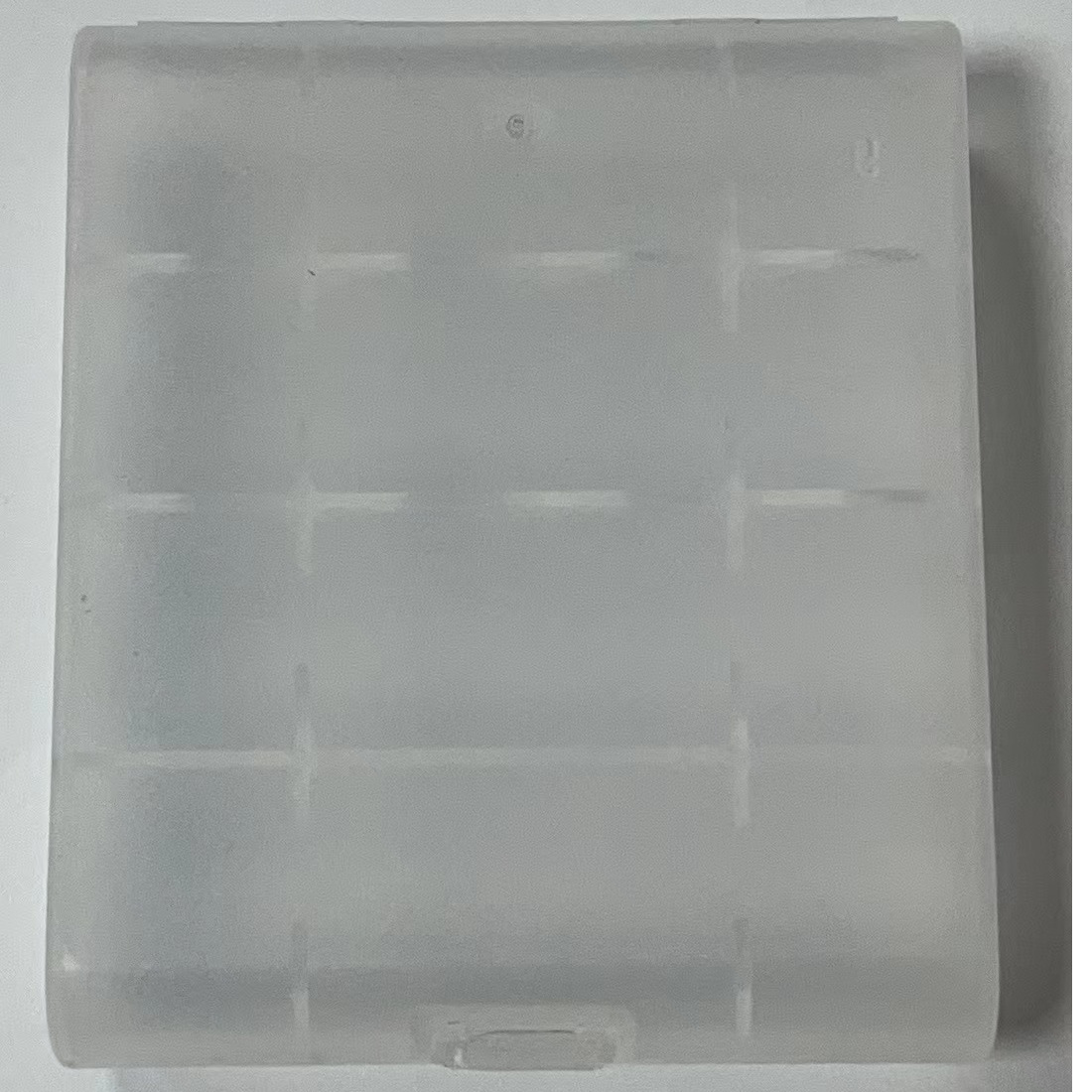 Transparent No. 5 battery box, No. 7 battery storage box, AAA battery storage box, environmentally friendly PP factory wholesale in stock Application Scenario