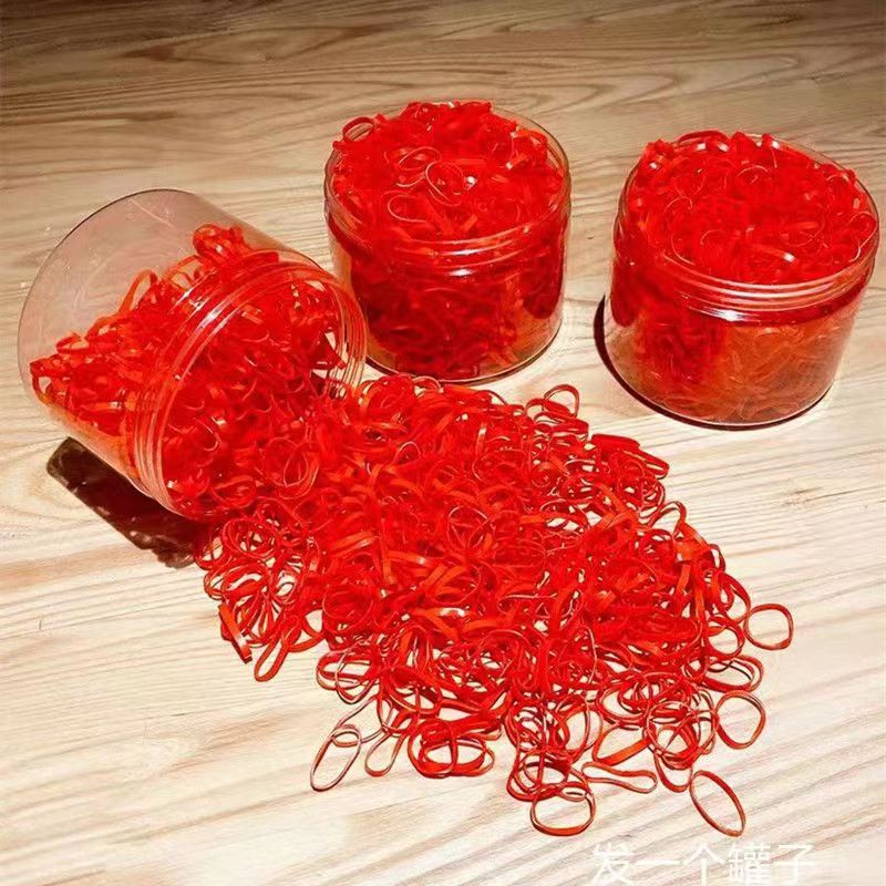 The small rubber band is highly elastic and durable. It is a disposable rubber band for children and little girls to tie their hair. It is also a black small rubber band hair band Item Picture