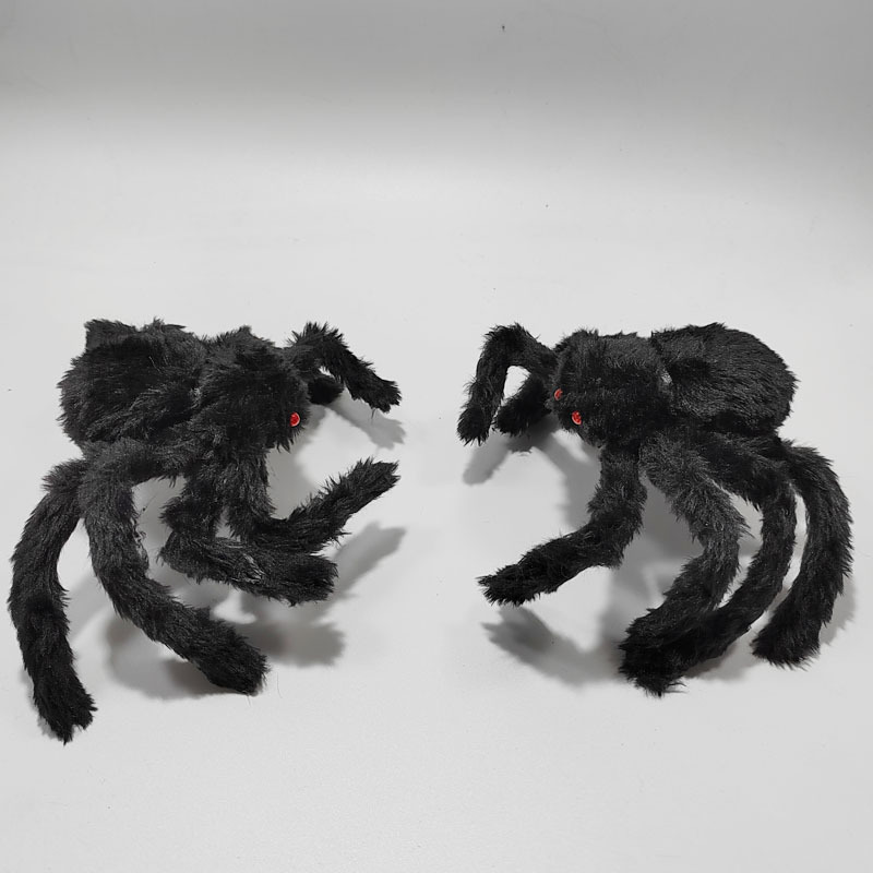 Halloween spider decoration props, outdoor venue arrangement, spider web, plush spider toys, simulated plush spiders details Picture