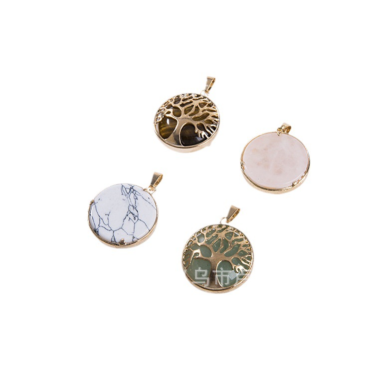 The manufacturer is selling hot alloy round box pendants, perfume essential oil pendants, necklaces, life tree scented accessories wholesale Item Picture