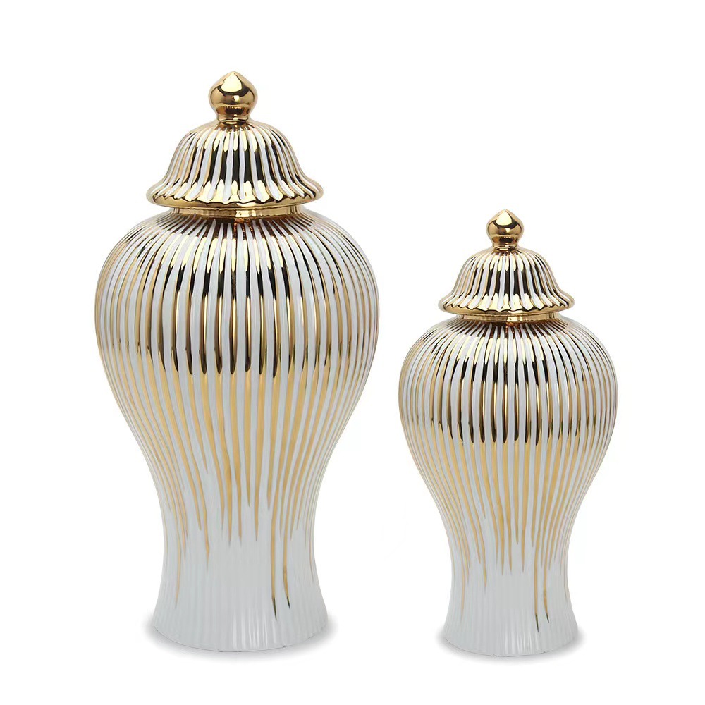 2025Chinagoods Ceramic Electroplated golden-edge General Bottle, Hotel lobby corridor decoration, home entrance hall, living room and dining room decoration, light luxury handicrafts, decorative soft furnishings, countertop arrangement Item Picture
