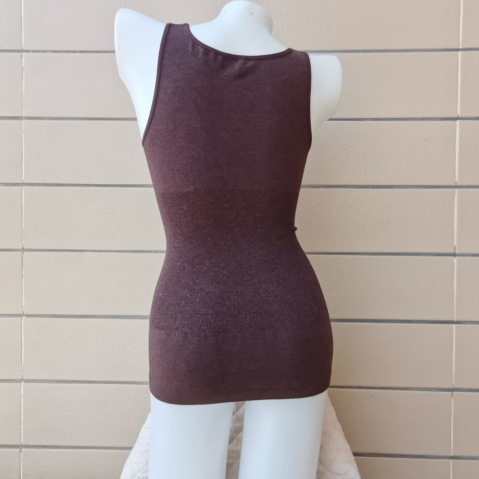 Cross-Border Source Of New Spring And Autumn Heating Fiber Seamless Warm Shapewear Vest Tight-Fitting Belly And Beautiful Back Bottom Vest details Picture