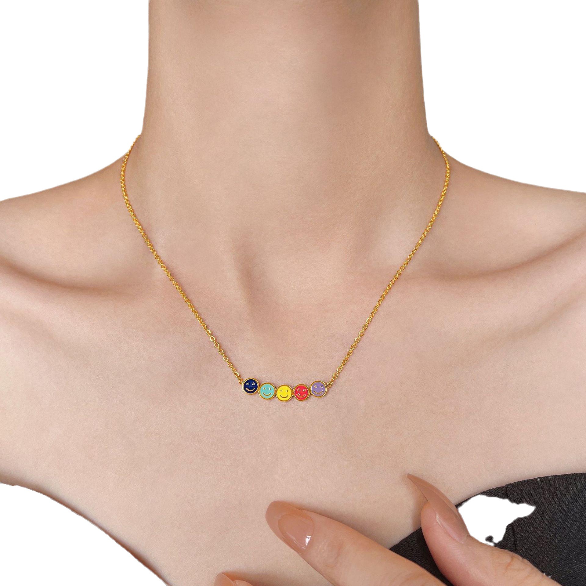 Small and colorful mini smiley face necklace for women, titanium steel rainbow smiley face collarbone chain, non-fading, high-end and niche pendant Item Picture