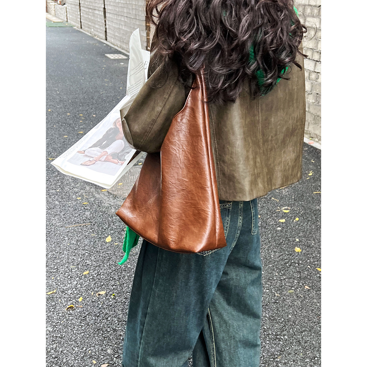 女式皮衣实物图