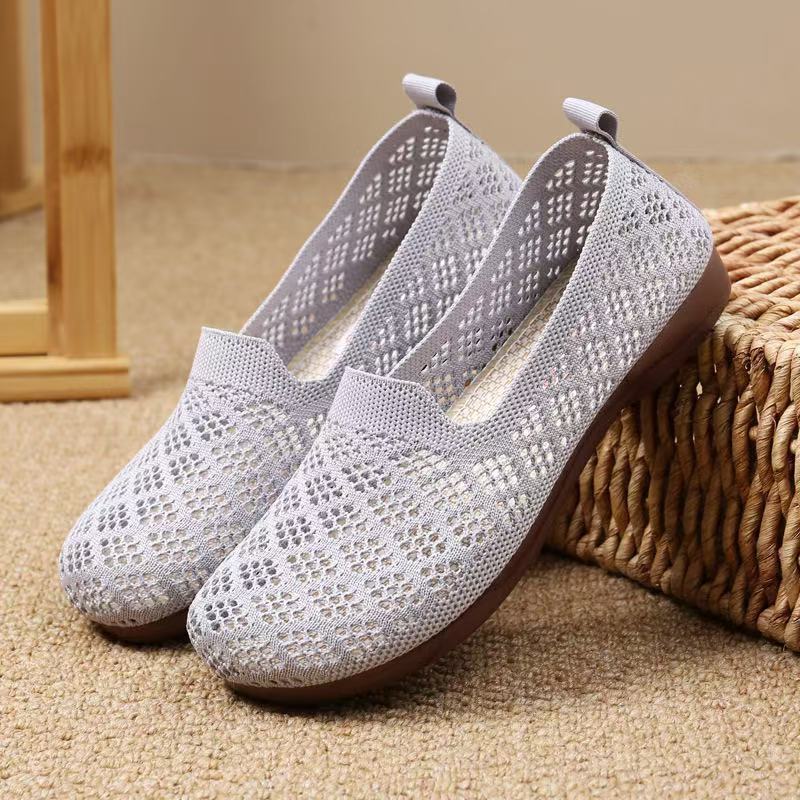 Wholesale of new Spring/Summer 2025 fashionable and casual mesh fabric breathable bean shoes with hollowed-out shallow opening flat single shoes for women Specification image