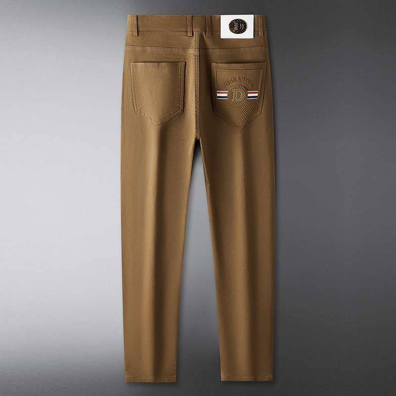 Light luxury European autumn and winter washable stretch jeans for men, slim straight leg, high-end, fashionable and trendy casual pants for men Application Scenario