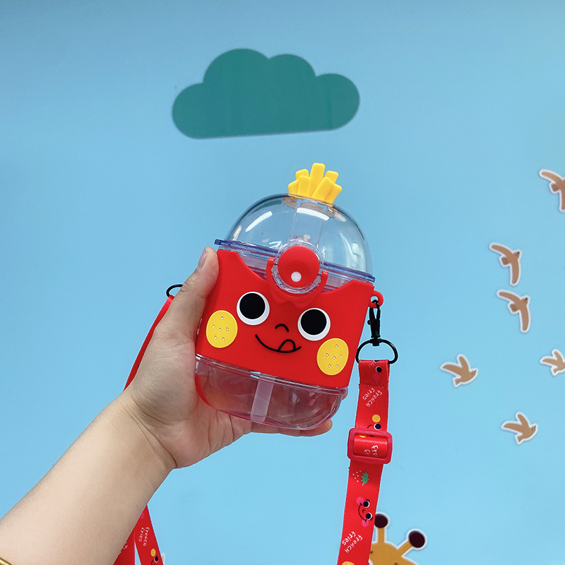 卡通儿童便携式水杯创意宝宝创意塑料水杯背带夏季随手杯吸管杯