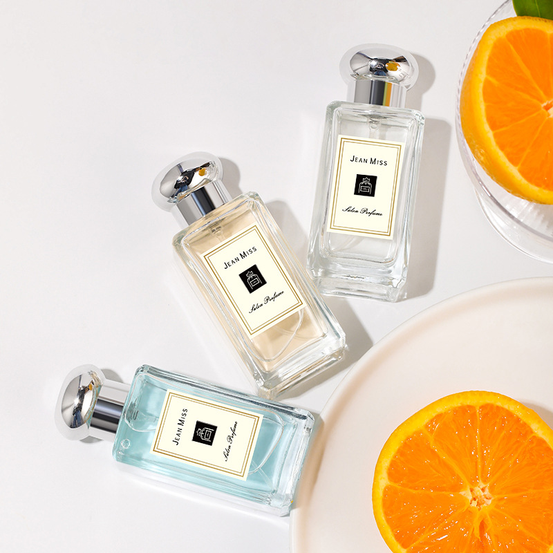 蓝风铃香水女士学生英国梨香水持久女用淡香平价香水批发