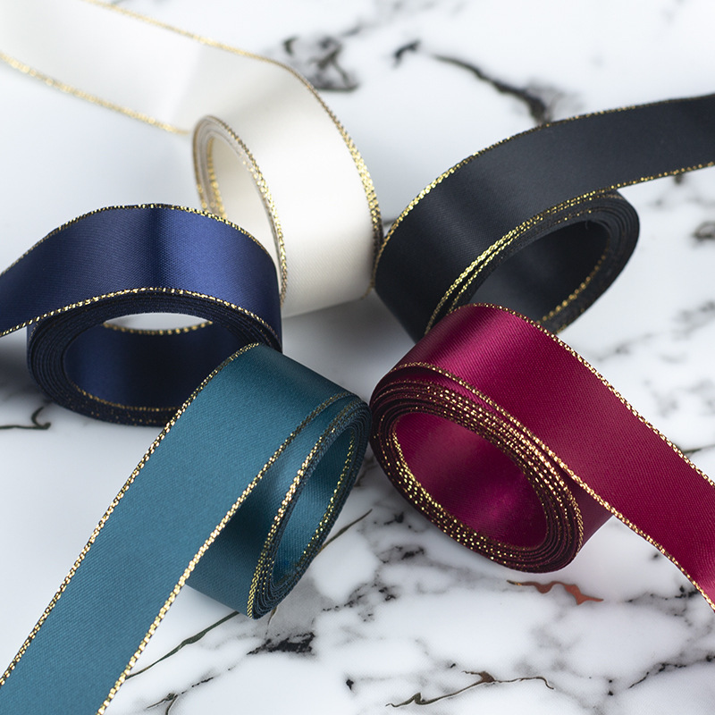 2.2 Gold edge double-sided ribbon gift box, flower cake packaging, decoration, diy materials, woven ribbon, satin ribbon, colorful ribbon wholesale Application Scenario
