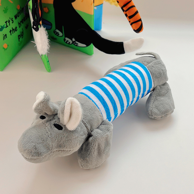 Pet dogs, cats, plush cartoon embroidery, durable and stress-relieving, ducks, little pigs, elephants, cute and vocal toy products Item Picture