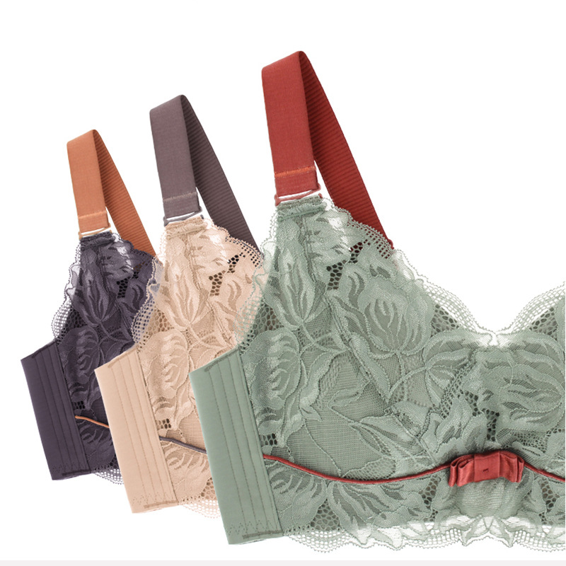 Lingerie women's oversized lace bra without underwire, ultra-thin, adjustable latex bra with a large bust and a slimming look Item Picture