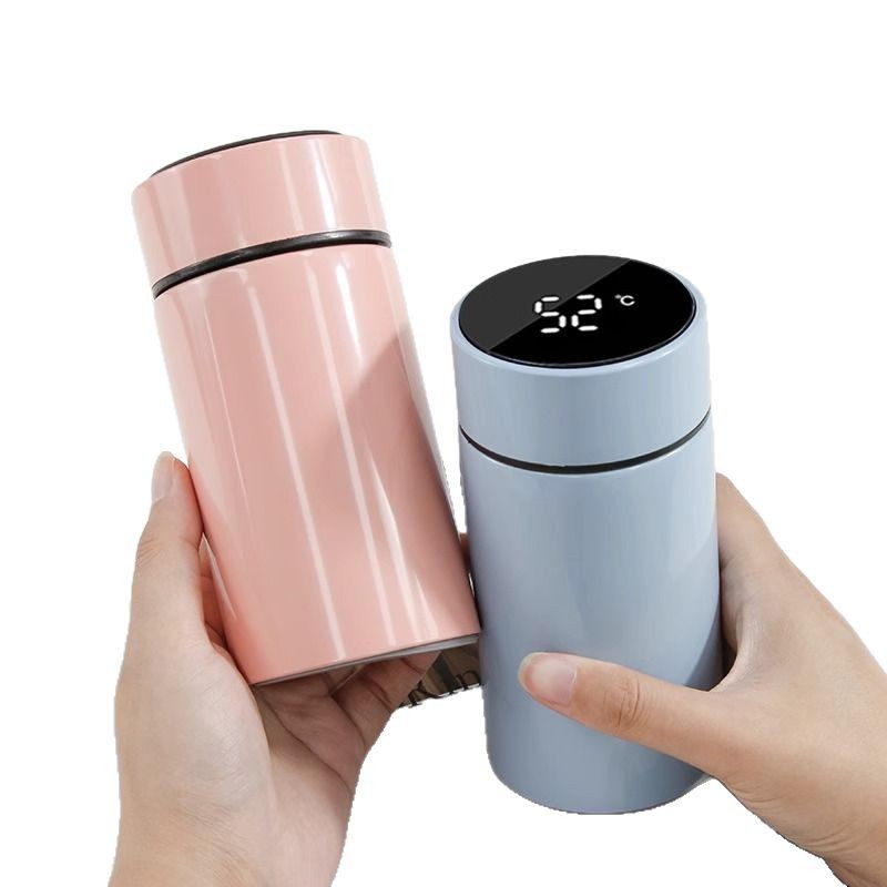 保温杯/水杯/杯子/金属钛杯/不锈钢保温杯白底实物图