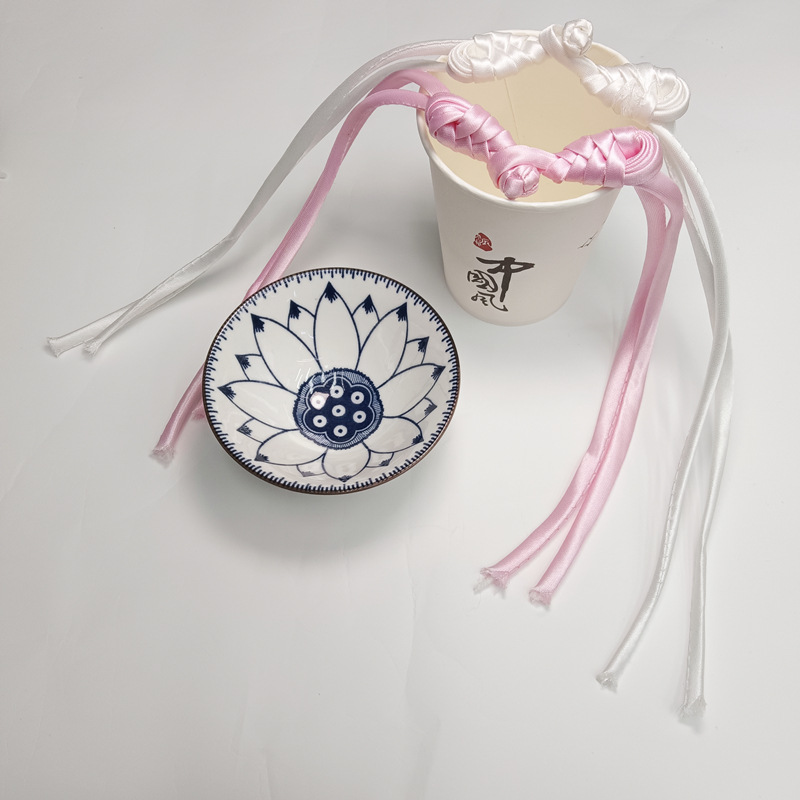 In-stock cheongsam button, retro Chinese-style clothing, handcrafted Chinese-style long tail pipa button, Tang suit evening dress button