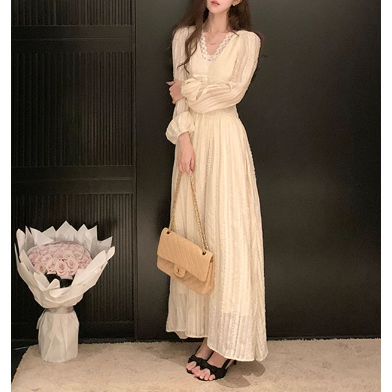 Long V-neck, cinched waist, long-sleeved chiffon dress for women in autumn, French retro style, slimming A-line dress, 2025 new Specification image