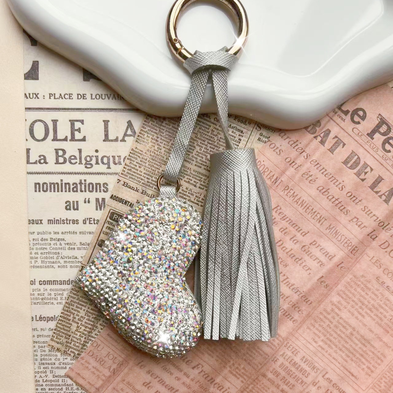 新款桃心流苏镶钻钥匙扣个性情侣汽车钥匙扣包包挂饰礼品批发