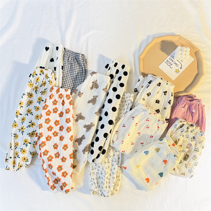 Children's Korean-style cotton yarn mosquito repellent pants 2024 Summer new style for boys, girls and babies double-layer gauze casual breathable trousers Application Scenario
