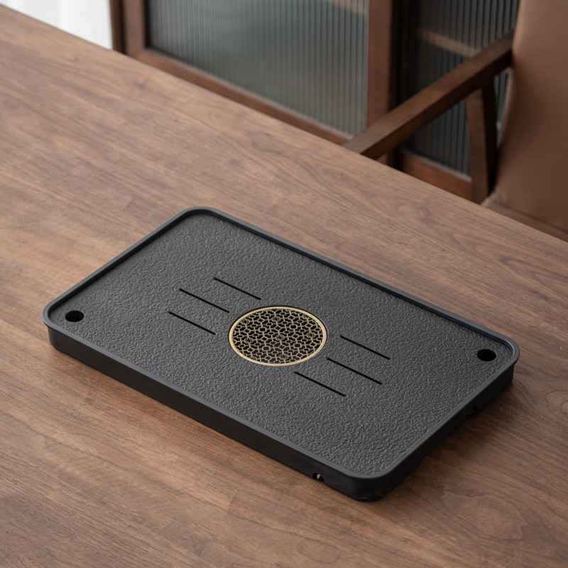 Chinese retro-style magnetic tea tray for water storage and drainage, simple Gongfu tea set, office draining tea table, dry brewing tea saucer Application Scenario