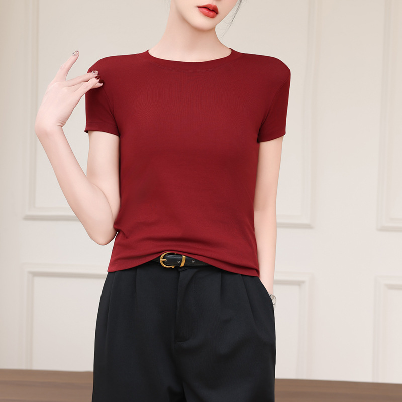 Summer's new small round-neck short-sleeved T-shirt for women. A short, slimming, simple and breathable half-sleeved base layer details Picture