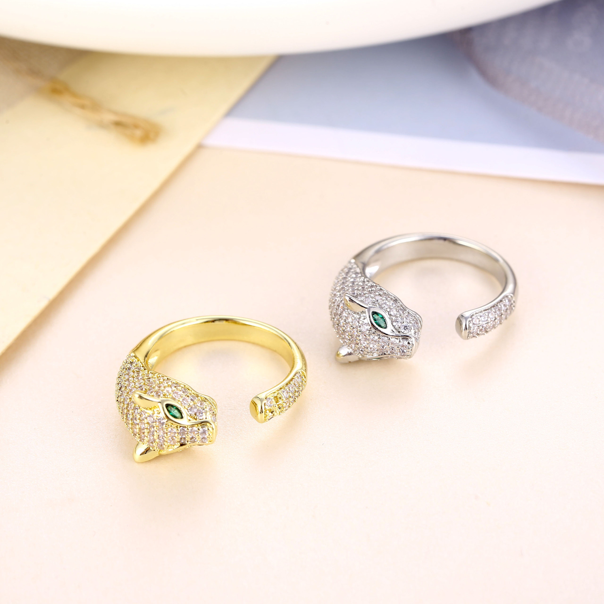 A leopard-head micro-inset zircon ring, a fashionable and retro leopard-head open ring from Kashi Accessories