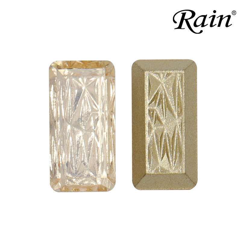 Factory wholesale rectangular crystal diamonds, irregular-shaped embossed glass diamonds, diy handcrafted jewelry accessories, nail art materials Application Scenario