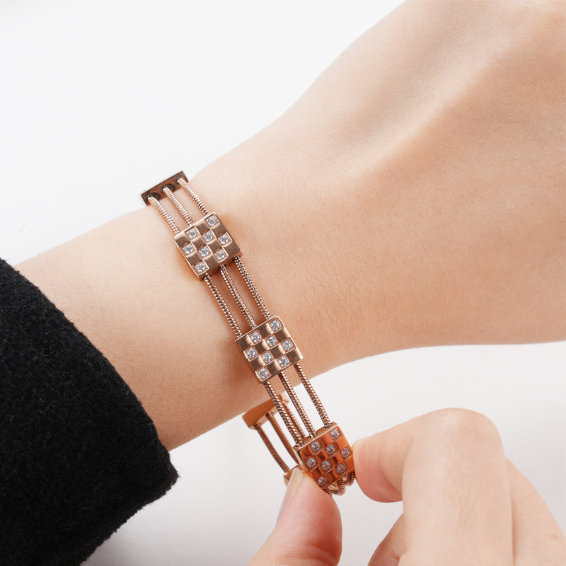 Opk Jewelry Wholesale European And American Fashion Ins Stainless Steel Jewelry Personality Ot Buckle Senior Sense Titanium Steel Bracelet Women Specification drawing