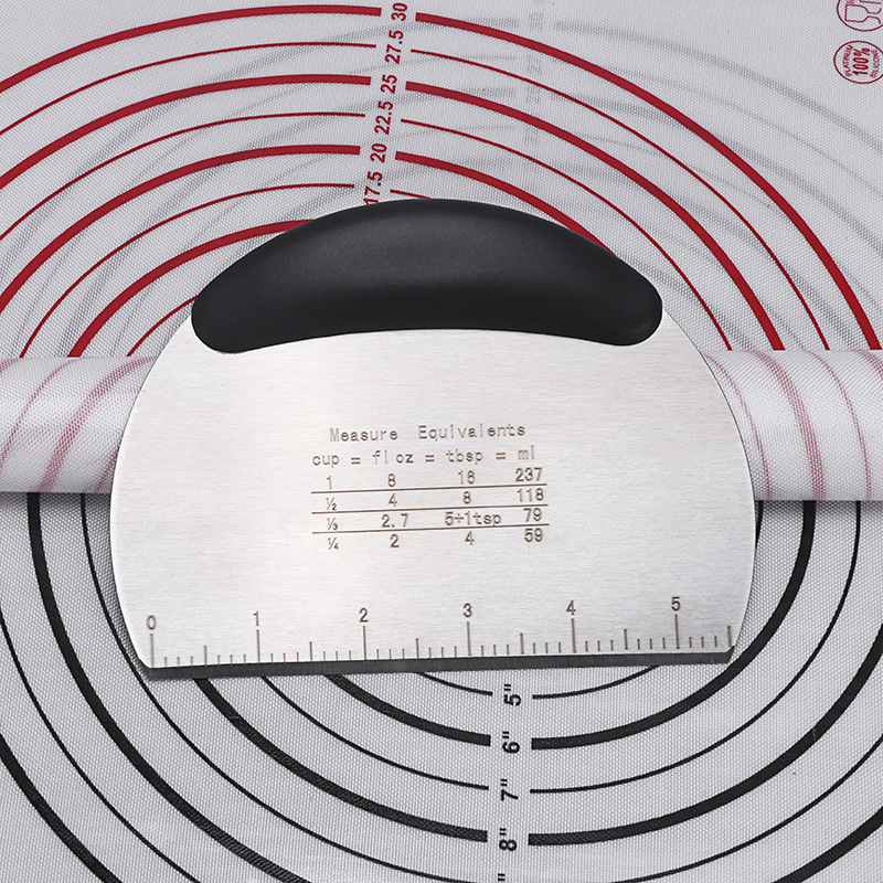 Stainless steel noodle cutter Graduated dough flour cutter Stainless steel scraper sausage noodle cutter details Picture
