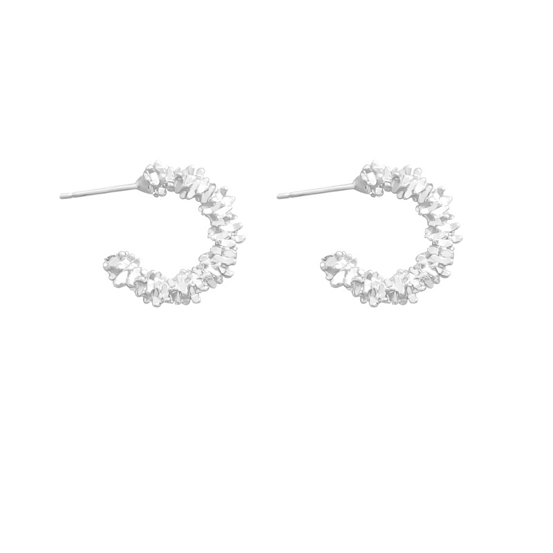 Sweet And Simple C Ring Small Stud Earrings For Women Light Luxury High-Grade Earring 925 Silver Needle Niche Earring Personality Earrings Wholesale Item Picture