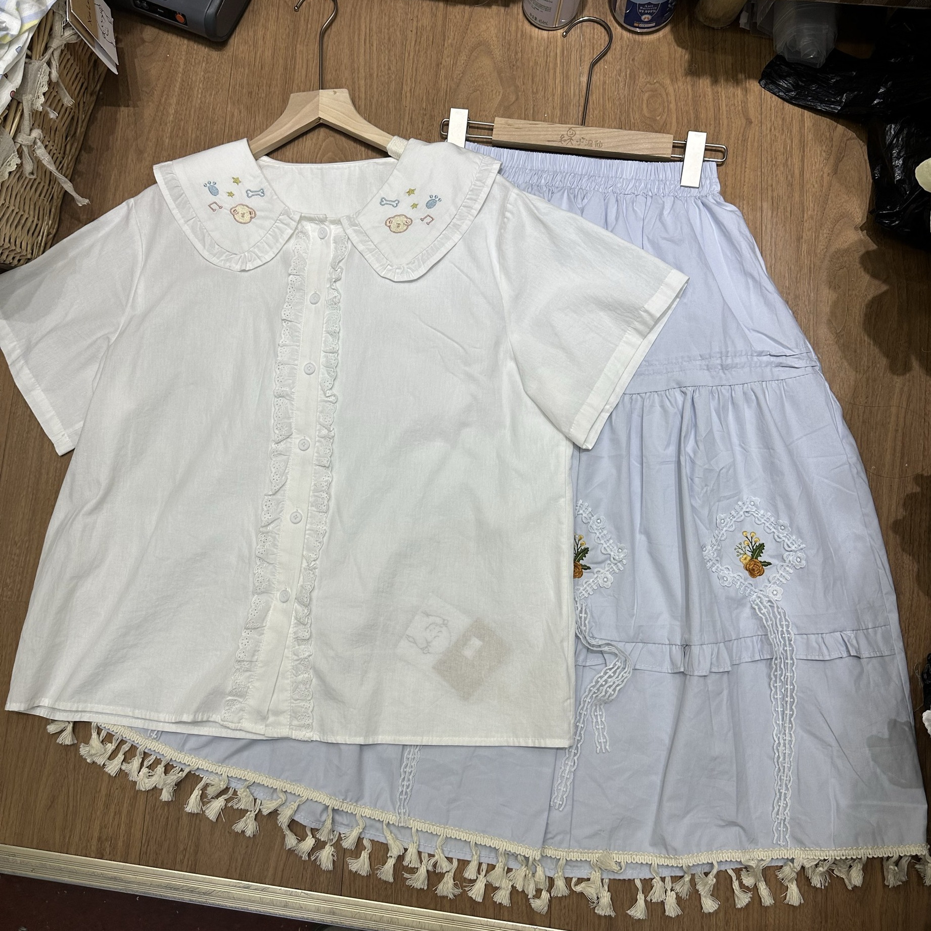 Summer puppy embroidered lace, unique lotus leaf short-sleeved shirt for women, Japanese-style doll collar, cute French sweet top