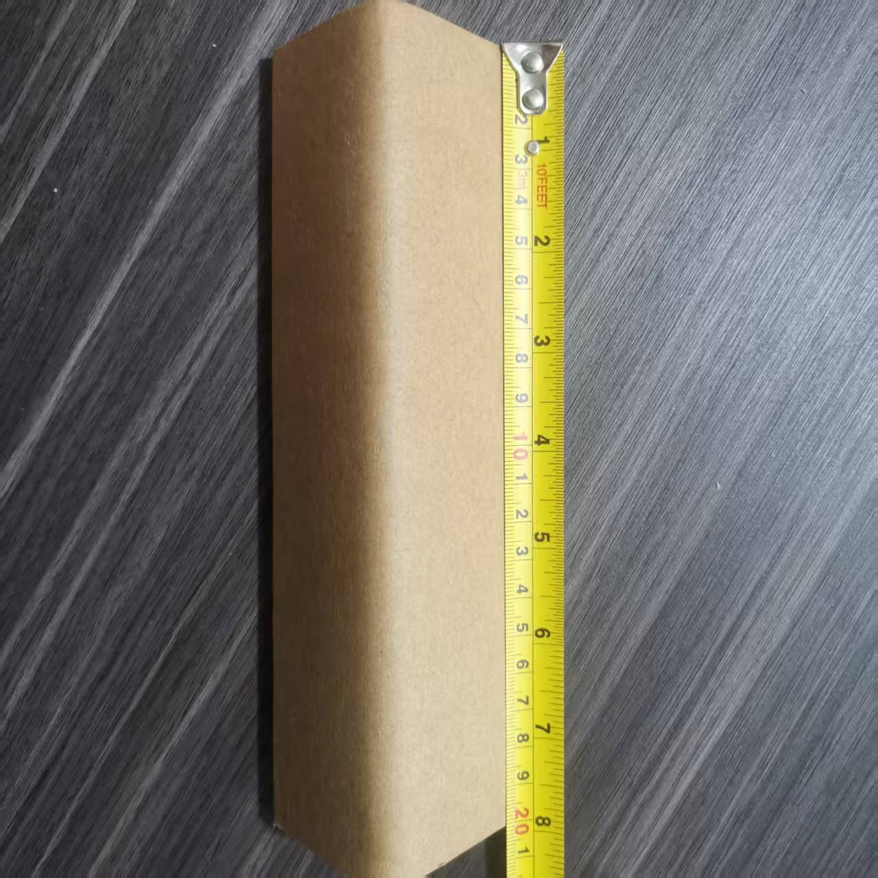 The manufacturer thickened and hardened paper corner protectors, L-shaped ring-shaped printing paper corner protectors, furniture corner protectors, edge protectors, kraft paper Item Picture